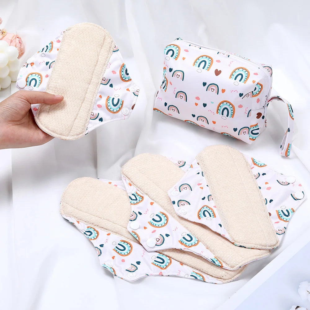 4pcs/Set Including 1pc Mini Wet Bag Mesh Cotton Lining Cloth Menstrual Pads Reusable Sanitary Pads Mama Panty Liners