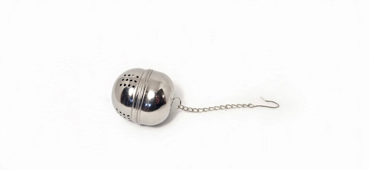 Christmas Tea Infuser Ball – Silver | Reusable Loose Leaf Tea Strainer