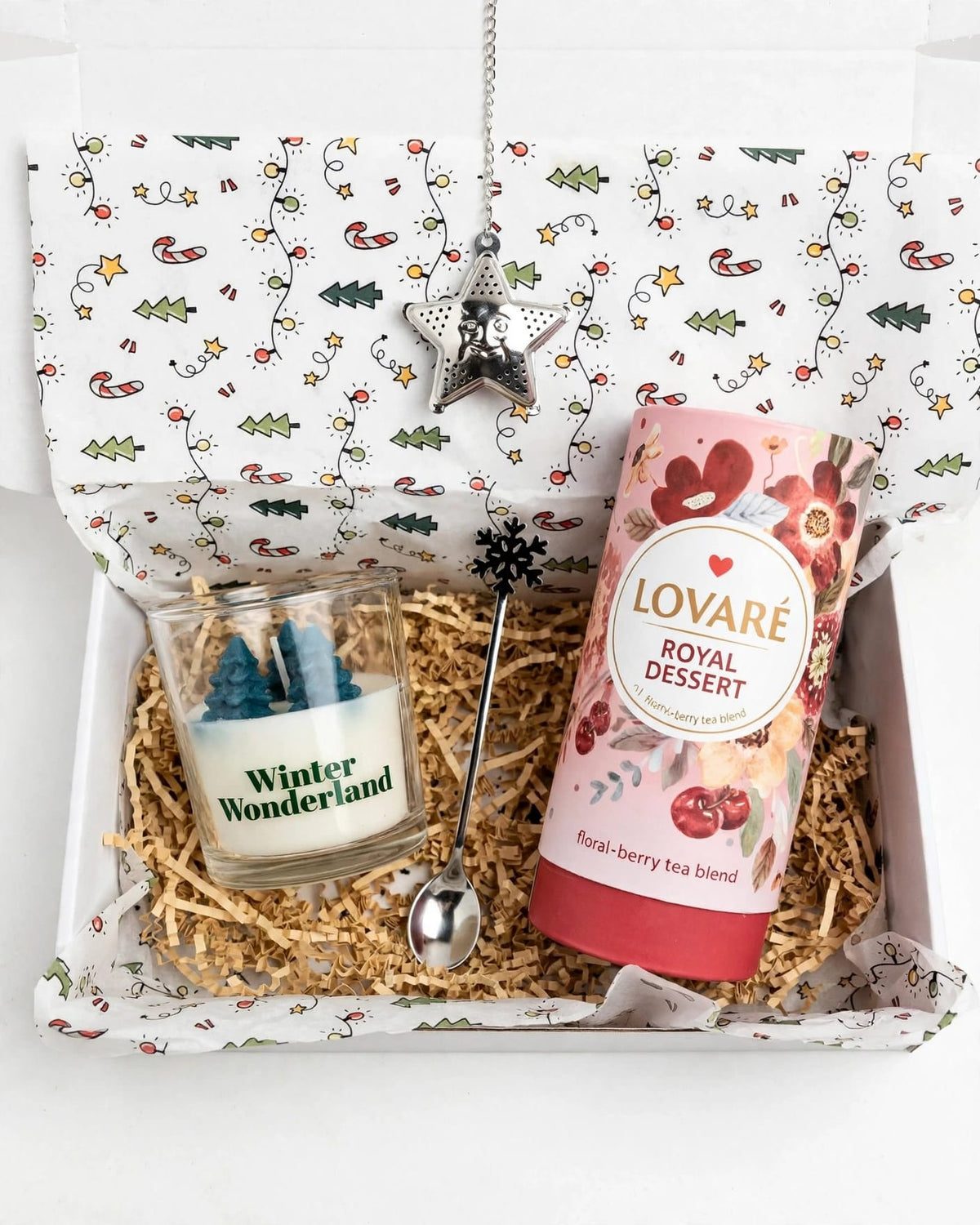 Luxury Lovaré Christmas Tea Gift Set with Candle & Gold Tea Infuser