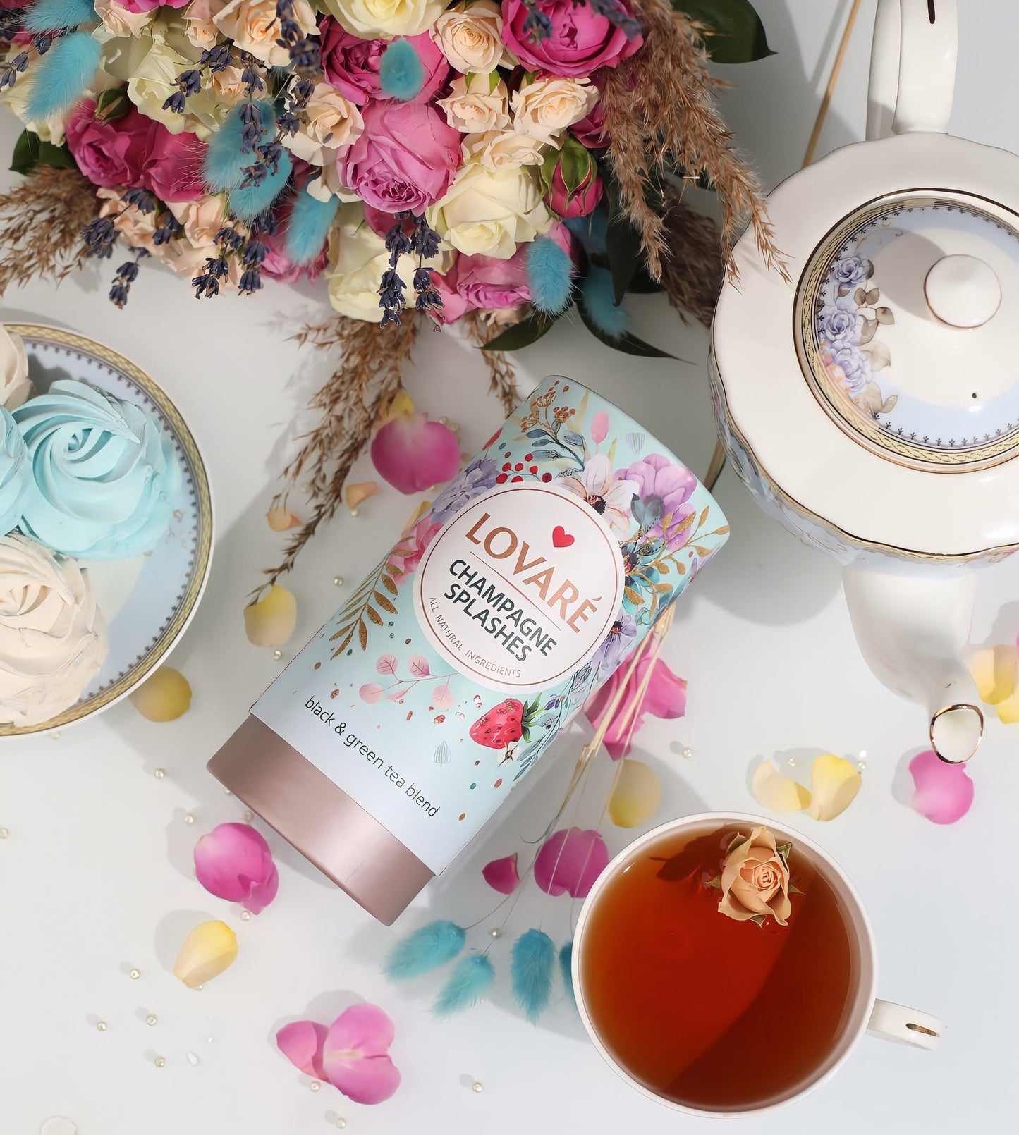 Luxury Tea Lover Gift Set – Premium Lovaré Tea Collection with Gold Spoon & Glass Tea Infuser