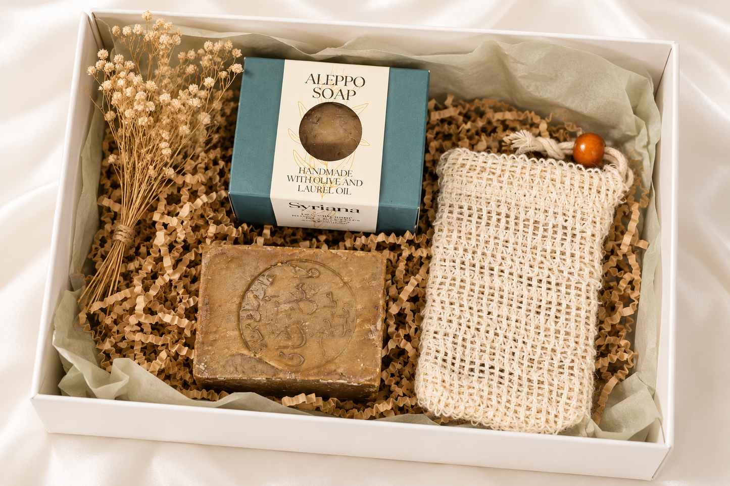 Luxury Aleppo Soap Gift Set – 200g Traditional Aleppo Soap (99% Olive Oil, 1% Laurel Oil) + Natural Sisal Soap Saver Bag | Plastic-Free Self-Care Gift
