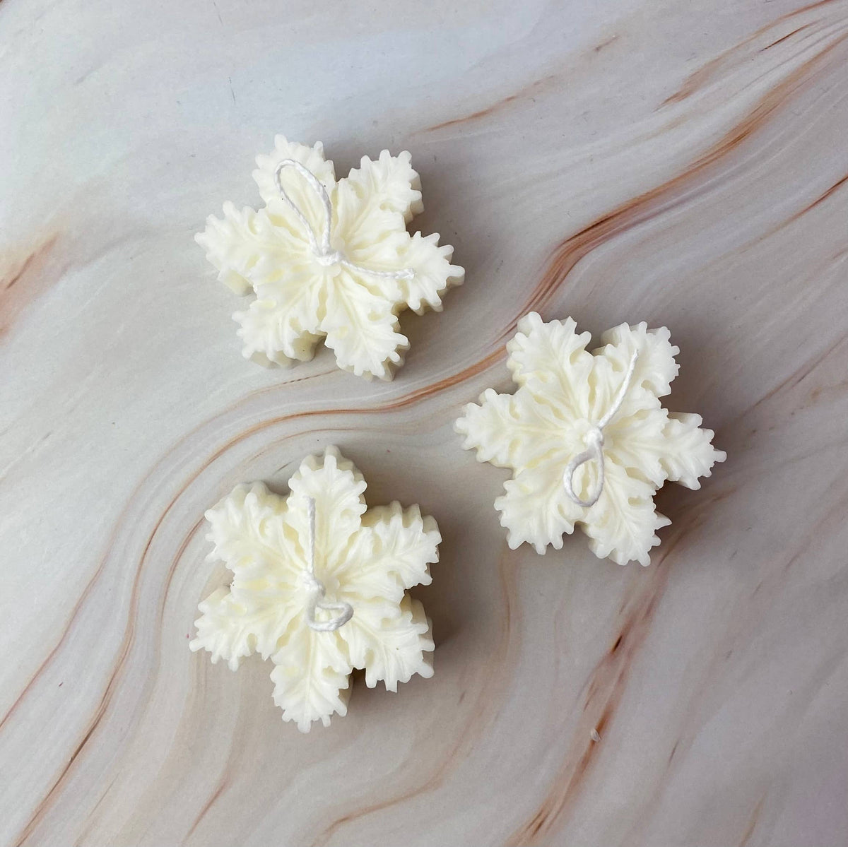 Handmade Soy Wax Candle from the Netherlands | Eco-Friendly Natural Candle | Unique Home Décor & Gif