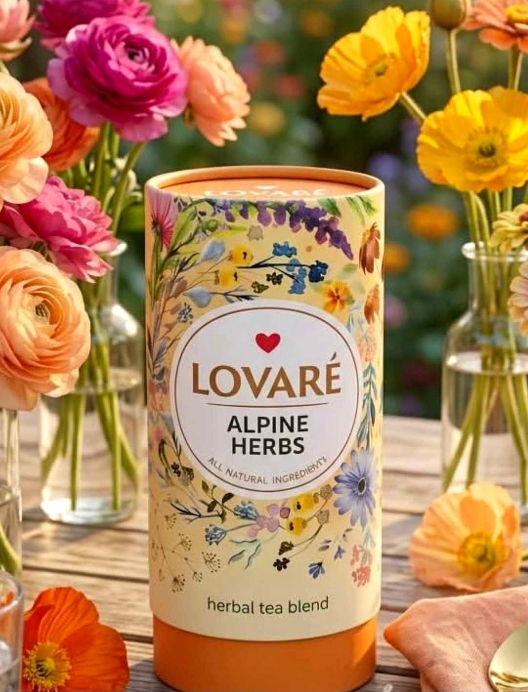 LOVARÉ Alpine Herbs Tea Gift Set 80g | Luxury Christmas Tea Gift with Infuser
