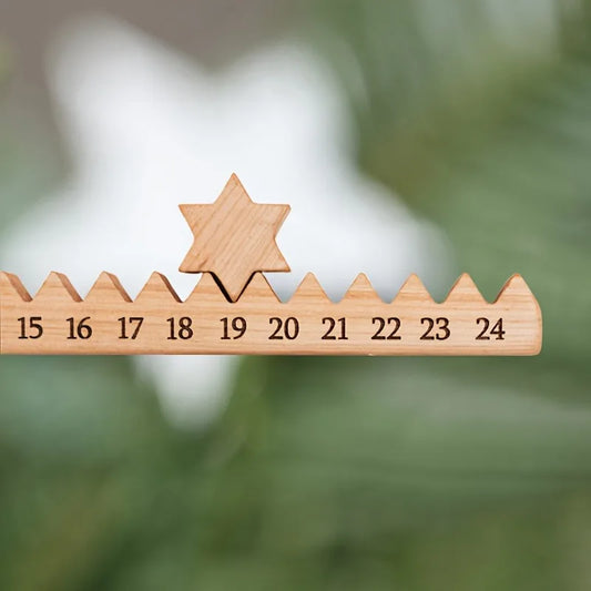 Wooden Boxwood Christmas Advent Calendar – Star Design