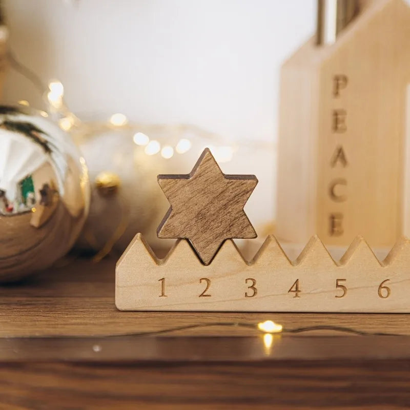 Wooden Boxwood Christmas Advent Calendar – Star Design