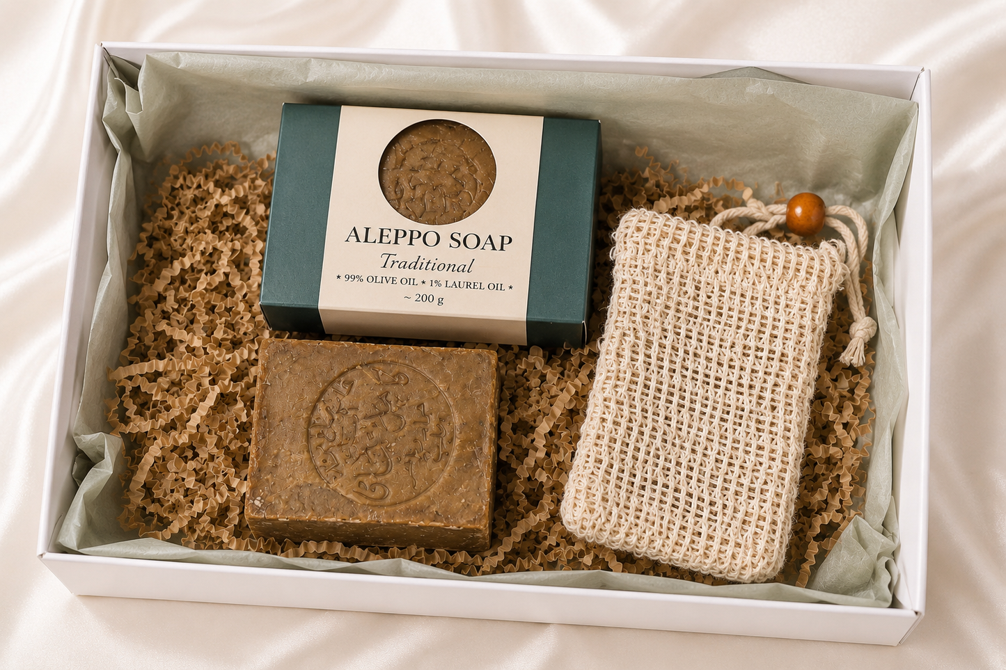 Luxury Aleppo Soap Gift Set – 200g Traditional Aleppo Soap (99% Olive Oil, 1% Laurel Oil) + Natural Sisal Soap Saver Bag | Plastic-Free Self-Care Gift