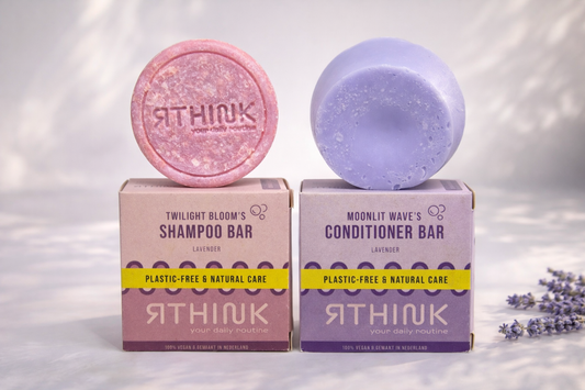 Cadeauset met lavendel shampoo en conditioner in vaste vorm